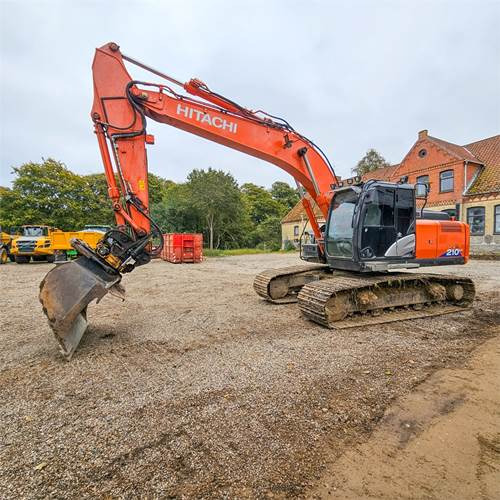 Hitachi ZX210 LC-6 - Bandgrävare: bild 3 Hitachi ZX210 LC-6 - Bandgrävare: bild 3