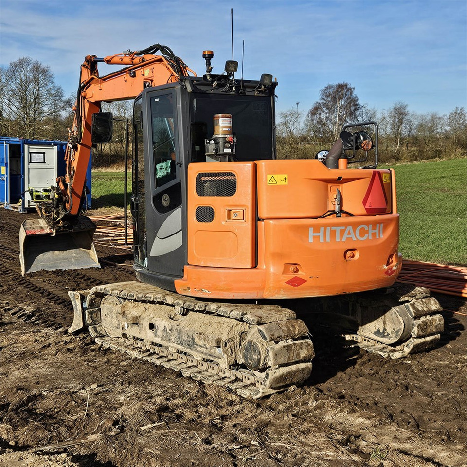 Hitachi ZX85USB-6 - Minigrävmaskin: bild 3 Hitachi ZX85USB-6 - Minigrävmaskin: bild 3