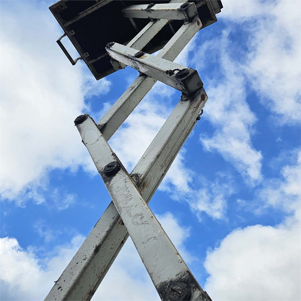 Holland Lift MONOSTAR Y-83EL16 - Saxlift: bild 5 Holland Lift MONOSTAR Y-83EL16 - Saxlift: bild 5