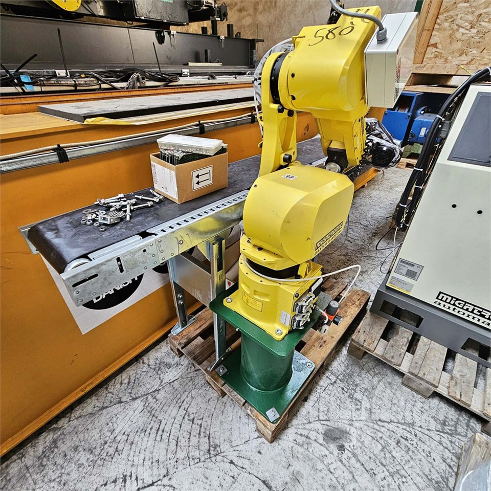 Fanuc M-6iB 6S - Industrimaskin: bild 2 Fanuc M-6iB 6S - Industrimaskin: bild 2