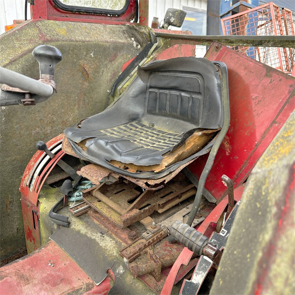 Traktor International IH 474: bild 15