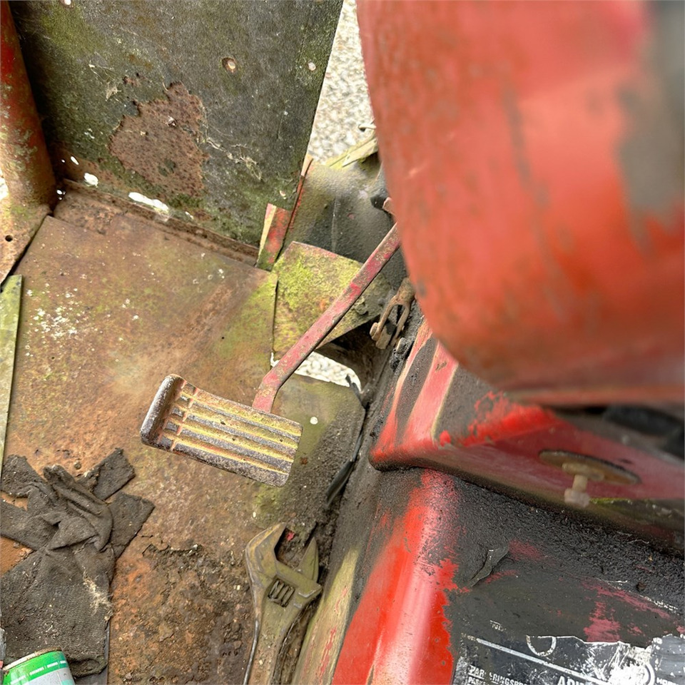 Traktor International IH 474: bild 22