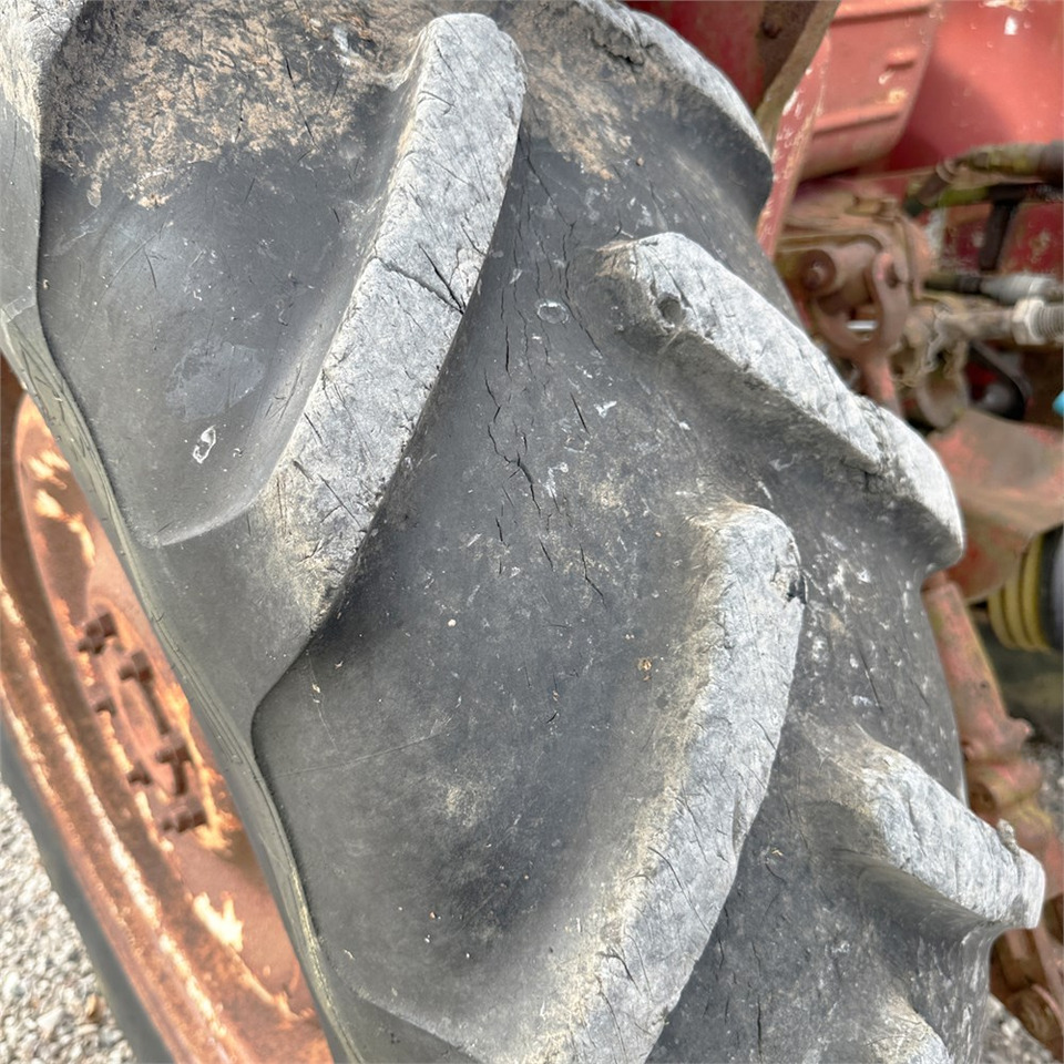Traktor International IH 474: bild 37