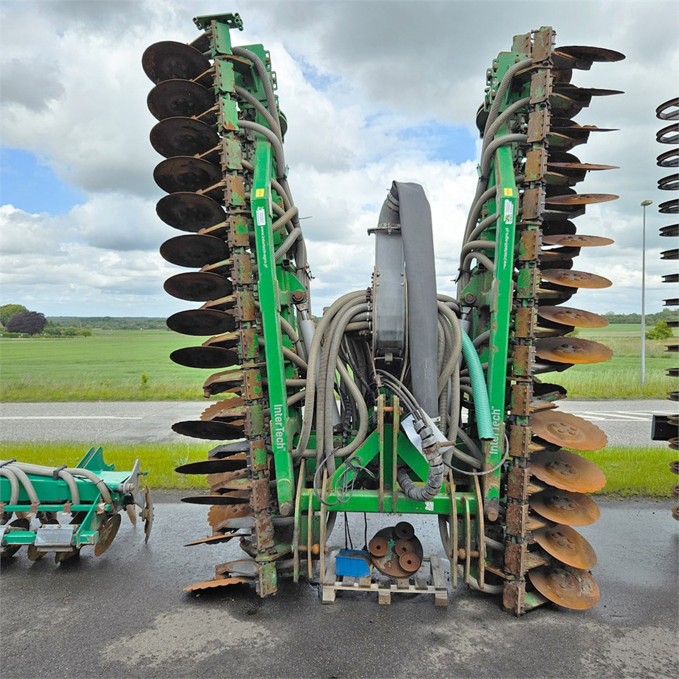 Intertech 7 m - Gödselspridare: bild 3 Intertech 7 m - Gödselspridare: bild 3