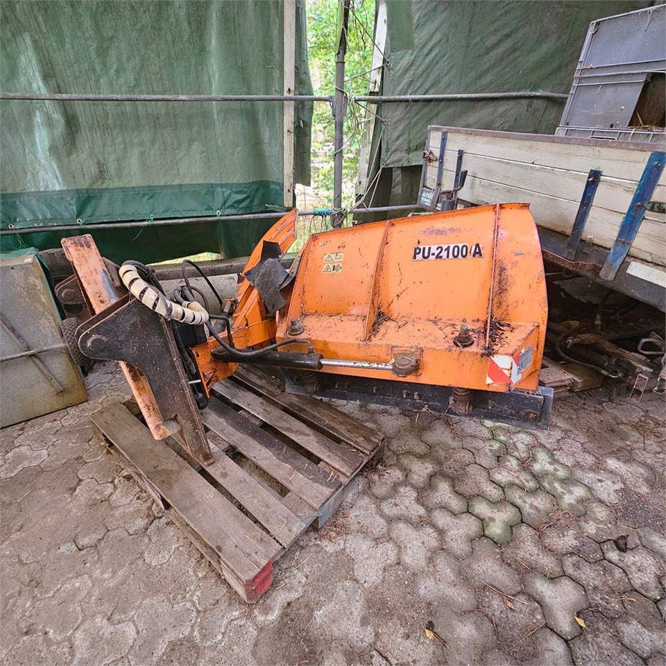 Kacper PU2100A - Snöplog: bild 1 Kacper PU2100A - Snöplog: bild 1