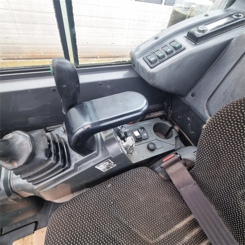 Minigrävmaskin Kato HD 35: bild 13