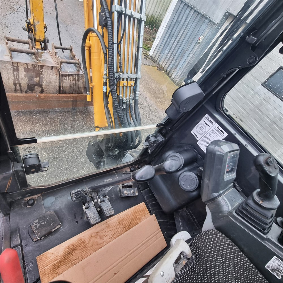 Minigrävmaskin Kato HD 35: bild 18