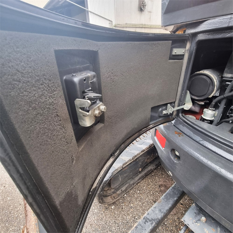 Minigrävmaskin Kato HD 35: bild 24