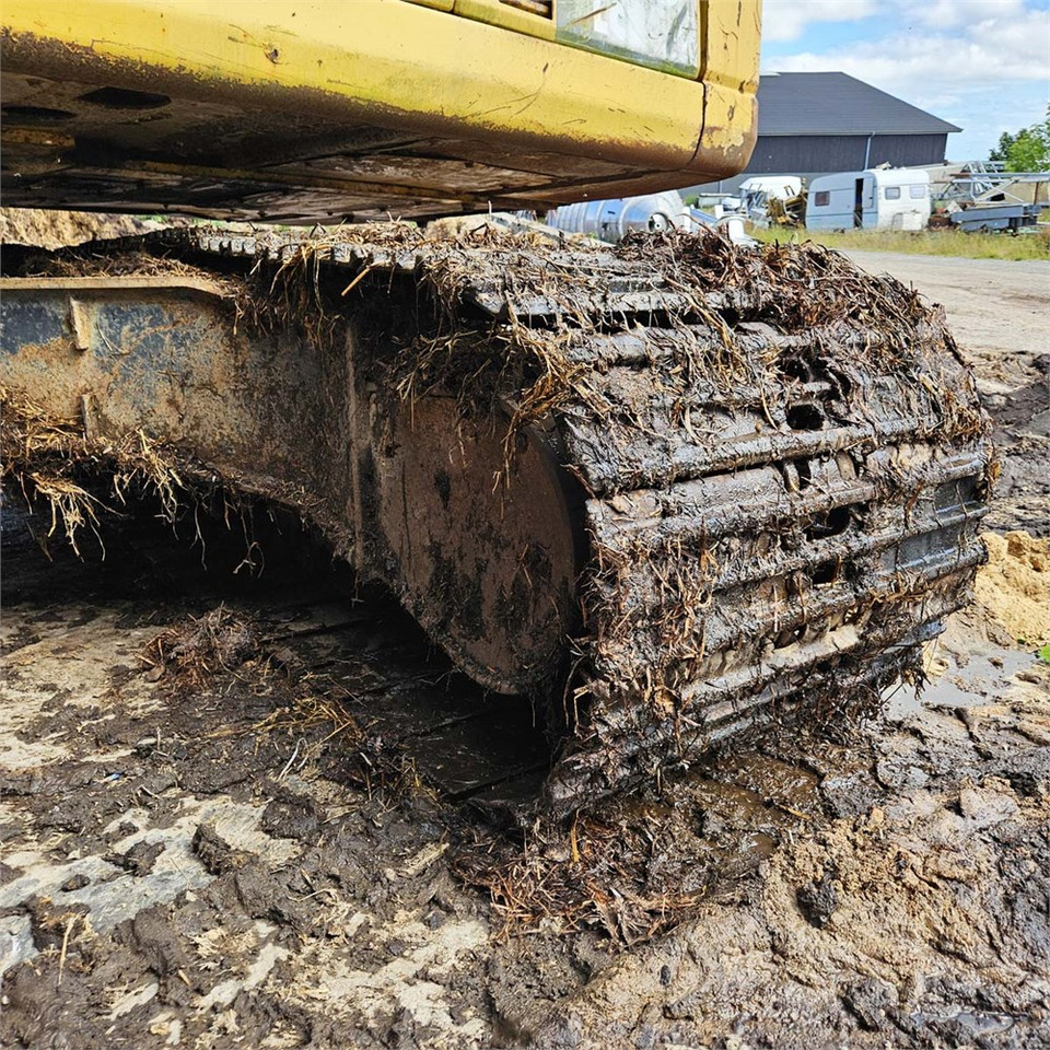 Bandgrävare Komatsu PC240LC-8: bild 35