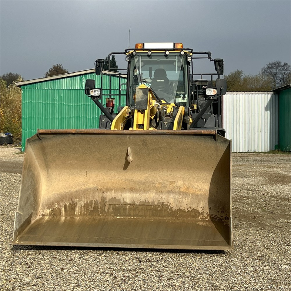 Komatsu WA480-8 - Hjullastare: bild 2 Komatsu WA480-8 - Hjullastare: bild 2