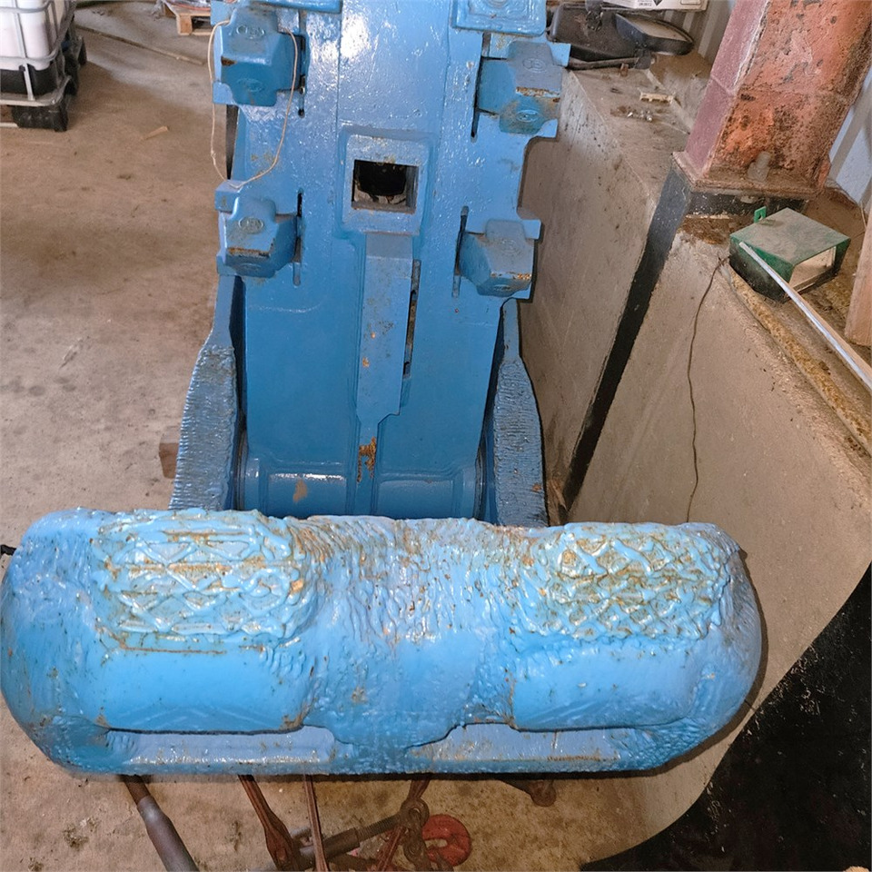 Krupp CP2300 - Hydraulisk sax för Byggmaskiner: bild 5 Krupp CP2300 - Hydraulisk sax för Byggmaskiner: bild 5