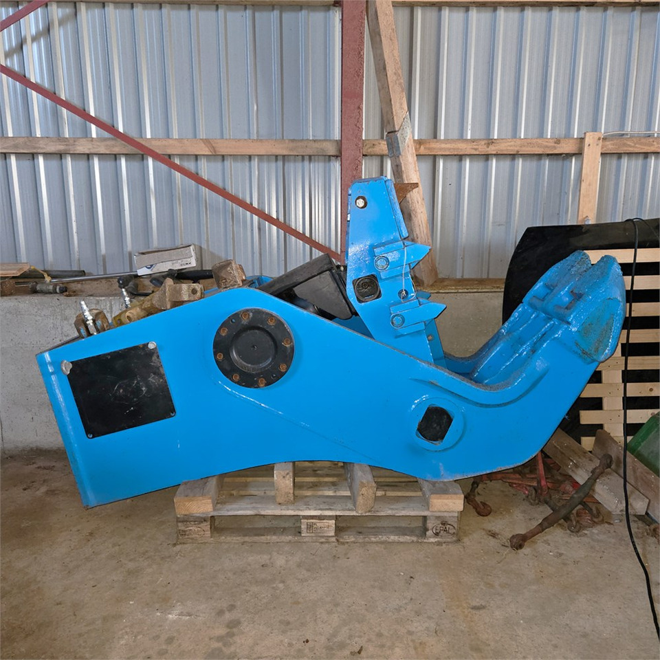 Krupp CP2300 - Hydraulisk sax för Byggmaskiner: bild 1 Krupp CP2300 - Hydraulisk sax för Byggmaskiner: bild 1