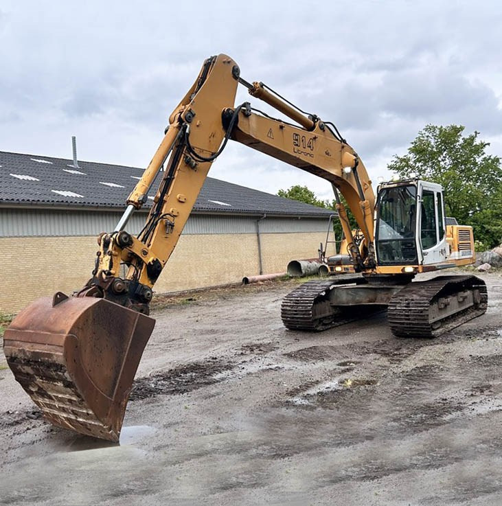 Liebherr R914 Litronic - Bandgrävare: bild 1 Liebherr R914 Litronic - Bandgrävare: bild 1