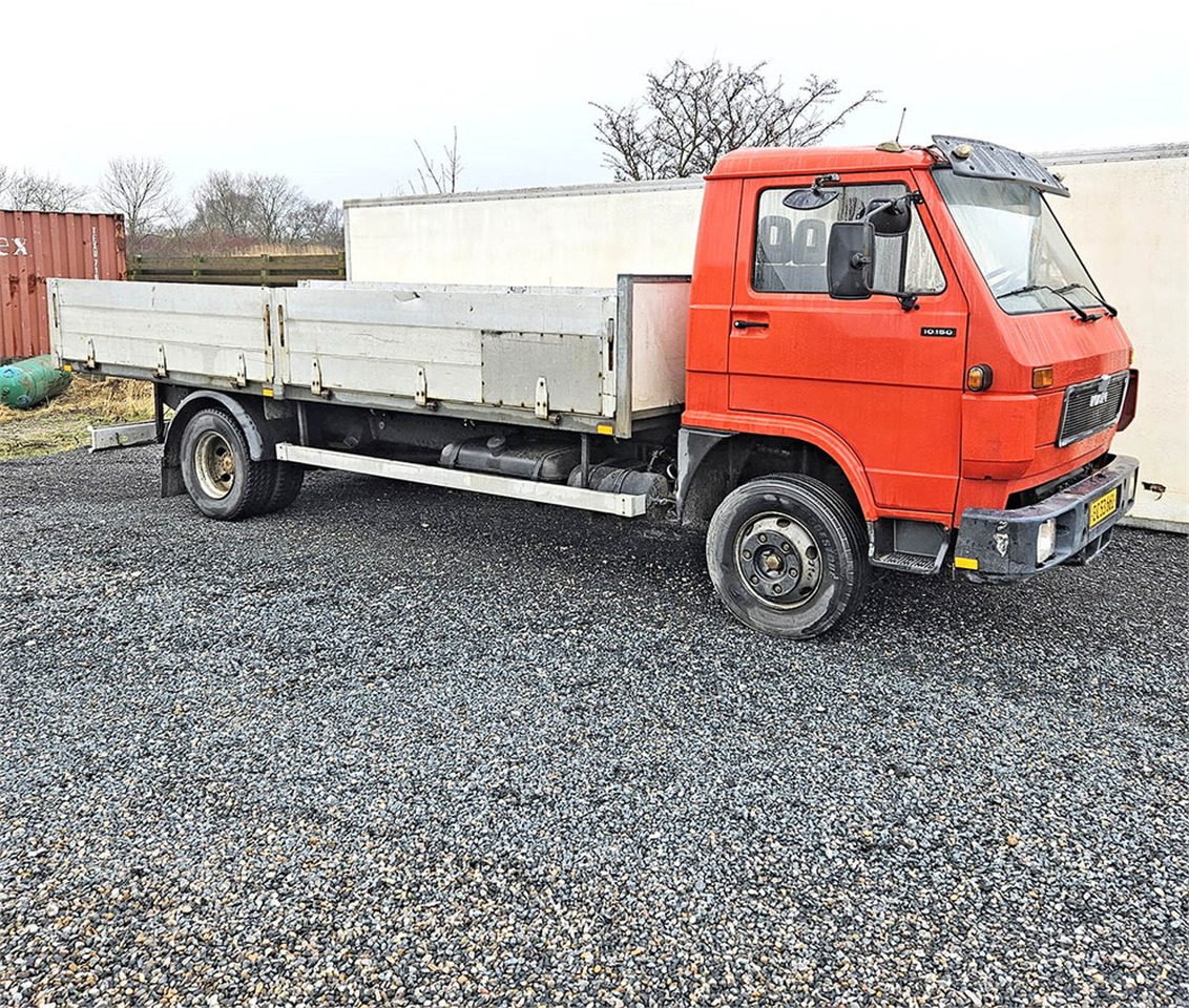 MAN 10 150 - Flakbil: bild 1 MAN 10 150 - Flakbil: bild 1