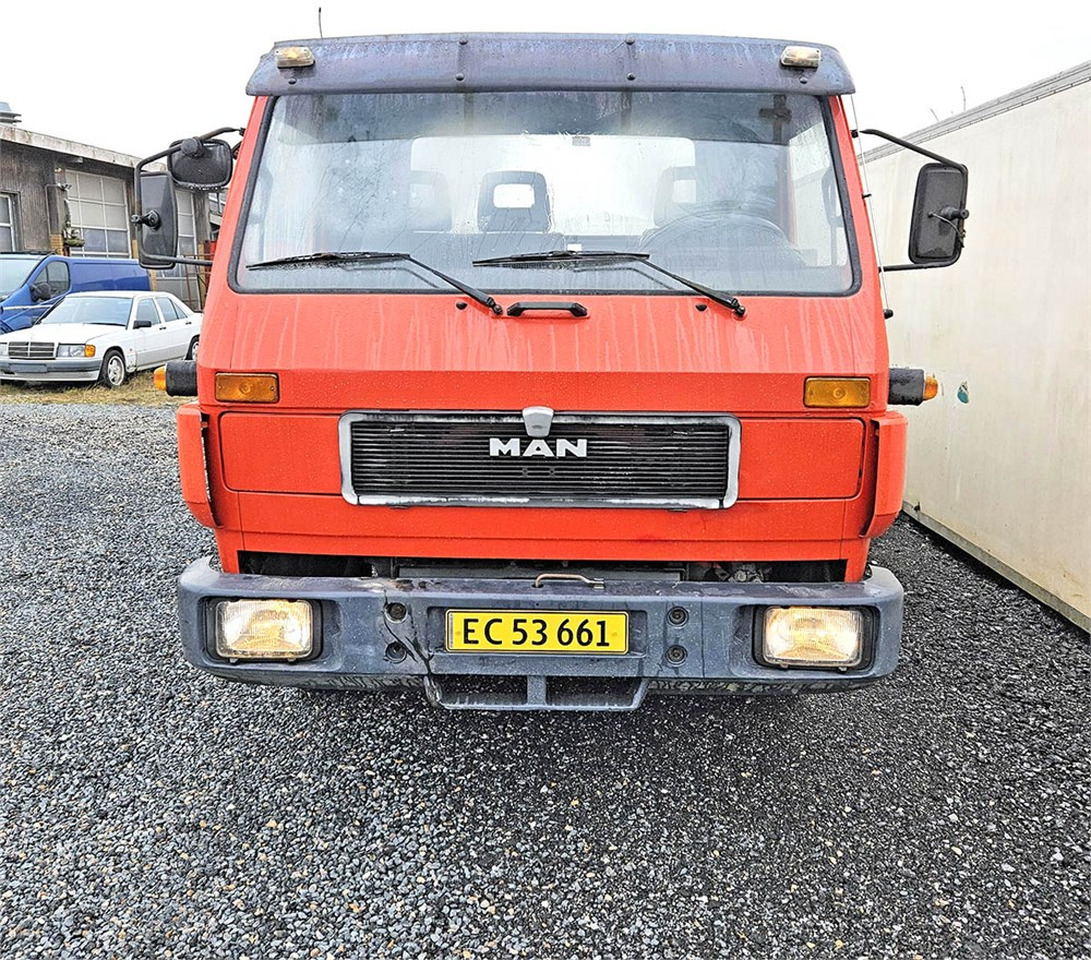 MAN 10 150 - Flakbil: bild 2 MAN 10 150 - Flakbil: bild 2