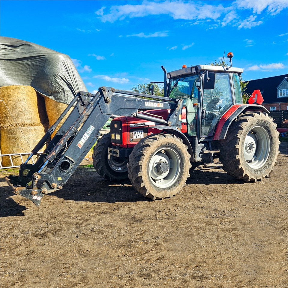 Massey Ferguson 4270 - Traktor: bild 1 Massey Ferguson 4270 - Traktor: bild 1