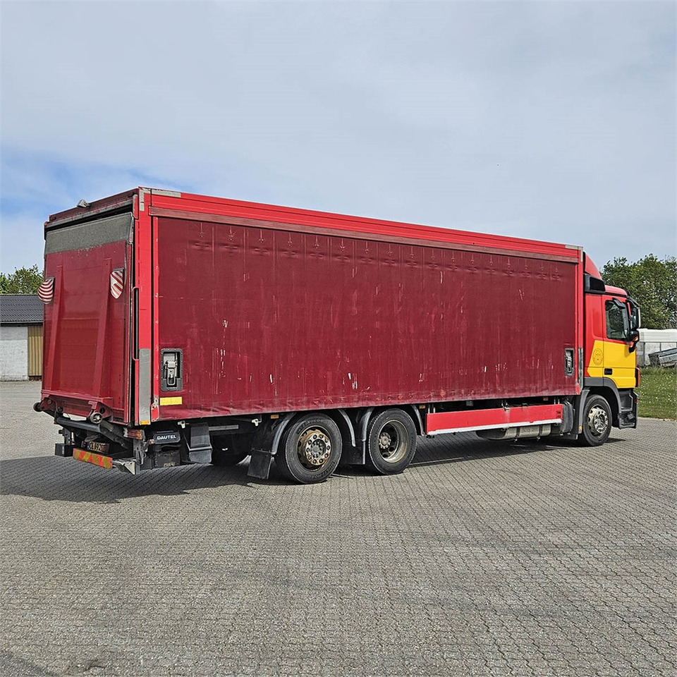 Mercedes Actros 2541 - Lastbil med skåp: bild 5 Mercedes Actros 2541 - Lastbil med skåp: bild 5