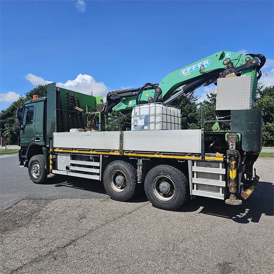 Mercedes Actros 3341 A BlueTec 5 - Flakbil, Kranbil: bild 3 Mercedes Actros 3341 A BlueTec 5 - Flakbil, Kranbil: bild 3