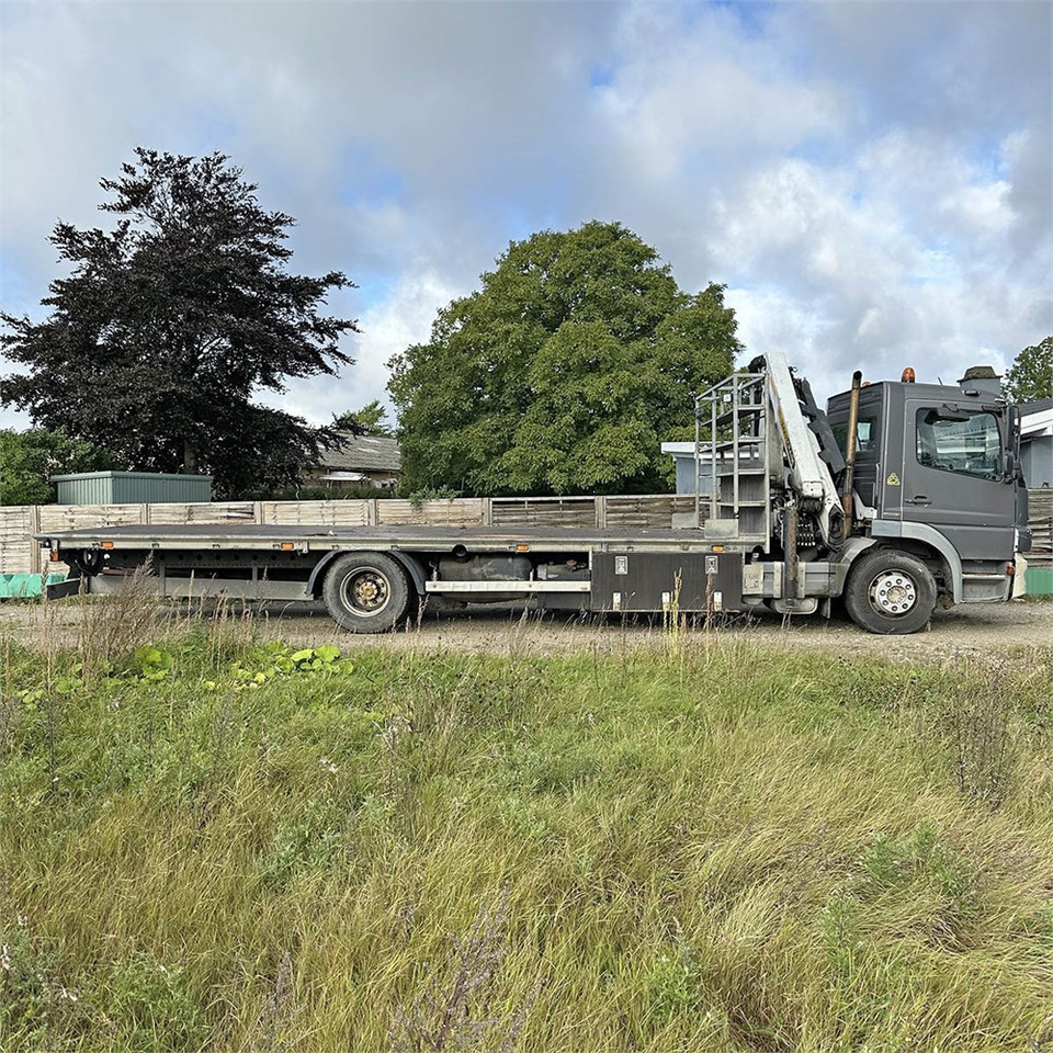 Mercedes Atego 1524 LL - Flakbil, Kranbil: bild 3 Mercedes Atego 1524 LL - Flakbil, Kranbil: bild 3