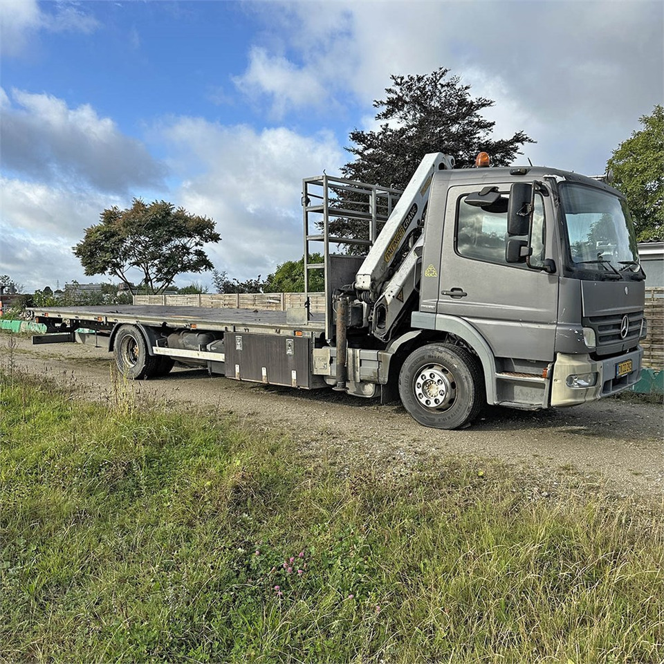 Mercedes Atego 1524 LL - Flakbil, Kranbil: bild 1 Mercedes Atego 1524 LL - Flakbil, Kranbil: bild 1