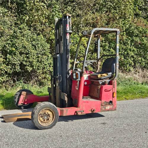 Moffett M4 25.3 - Påhängstruck: bild 5 Moffett M4 25.3 - Påhängstruck: bild 5