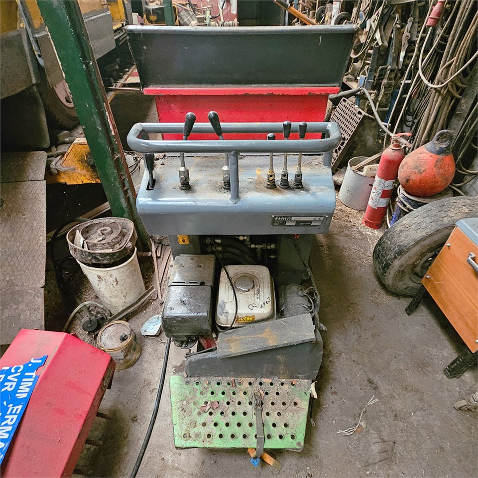 Neuson TD9PL - Minitippbil: bild 3 Neuson TD9PL - Minitippbil: bild 3