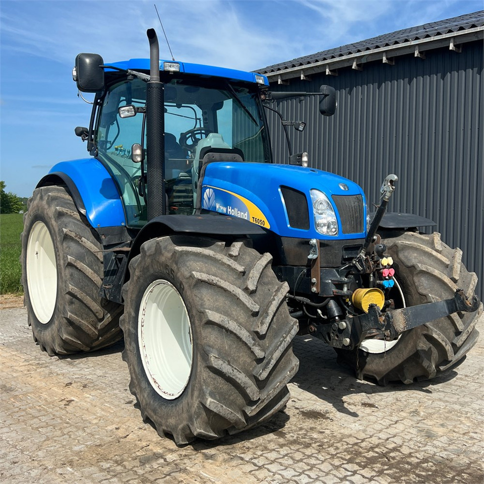 New Holland T6050 - Traktor: bild 1 New Holland T6050 - Traktor: bild 1