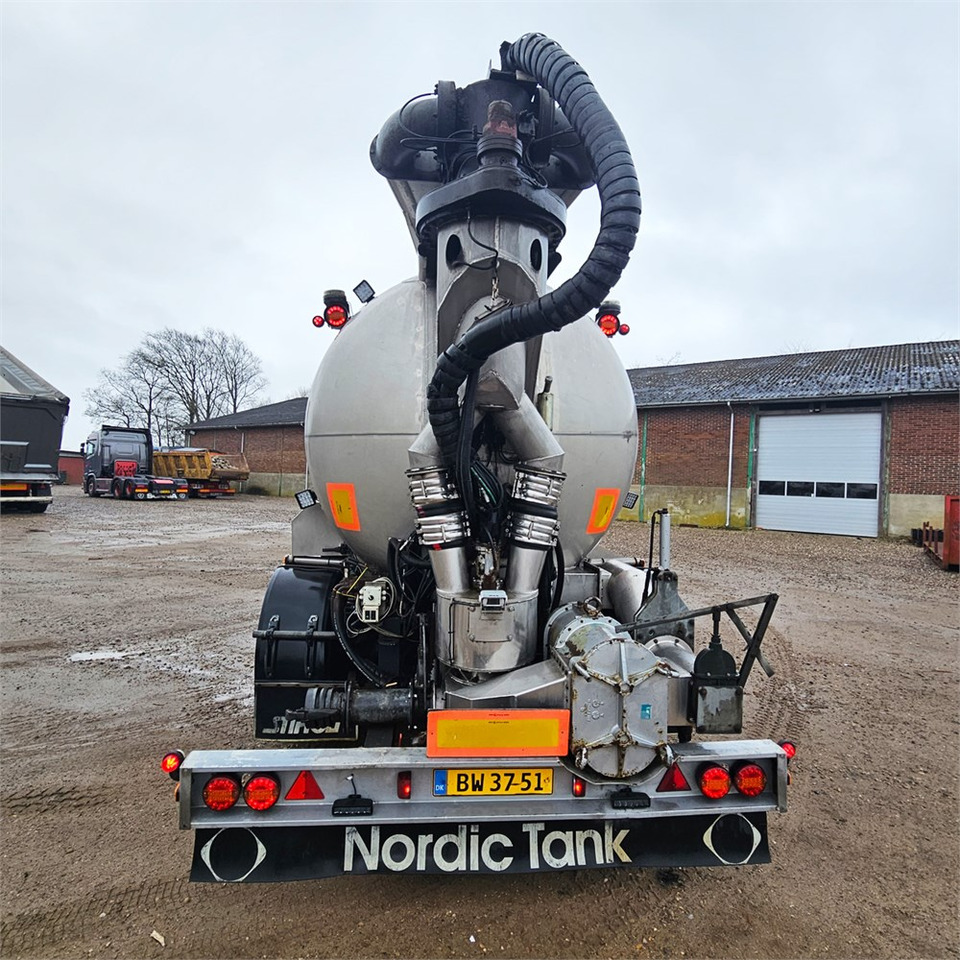 Nordic Tank Ste40-1css - Tanktrailer: bild 4 Nordic Tank Ste40-1css - Tanktrailer: bild 4