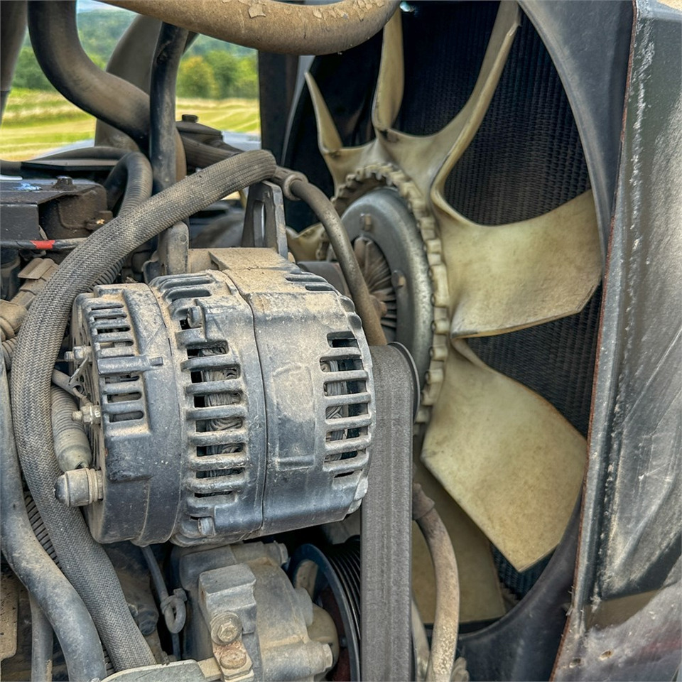 Traktor Same Eron 130: bild 29