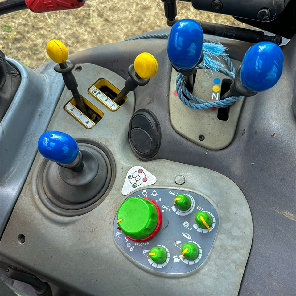 Traktor Same Eron 130: bild 15