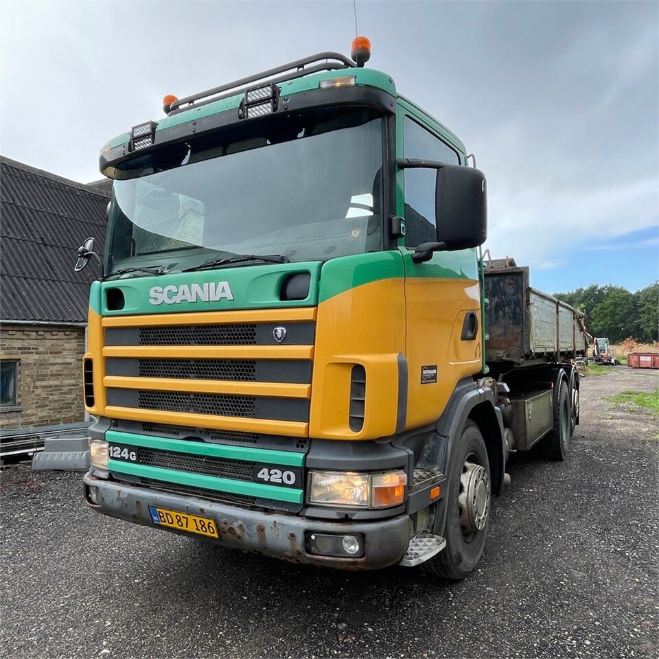 Flakbil Scania 124G: bild 6 Flakbil Scania 124G: bild 6