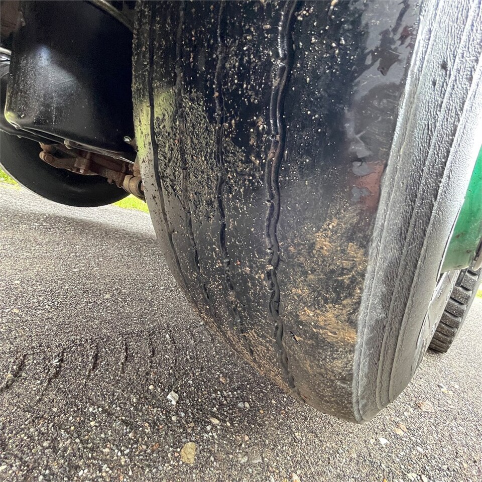 Flakbil Scania 124G: bild 37 Flakbil Scania 124G: bild 37