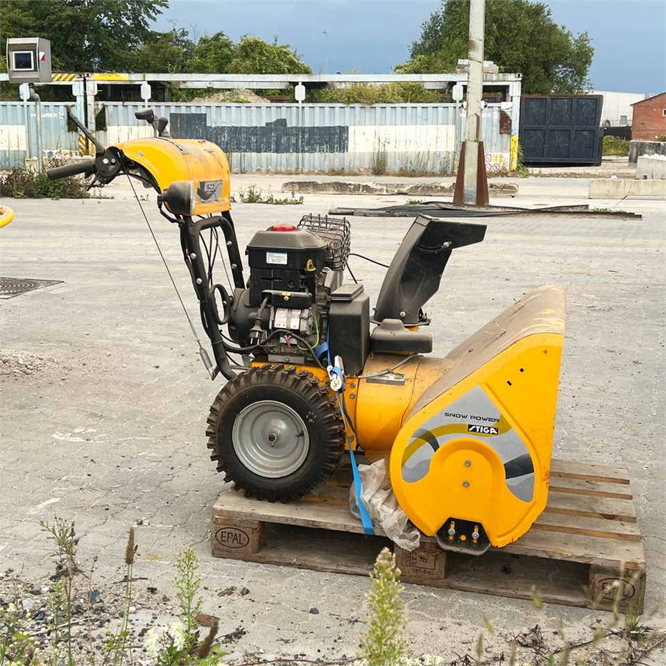 Stiga Snow Power - Snöslunga: bild 1 Stiga Snow Power - Snöslunga: bild 1