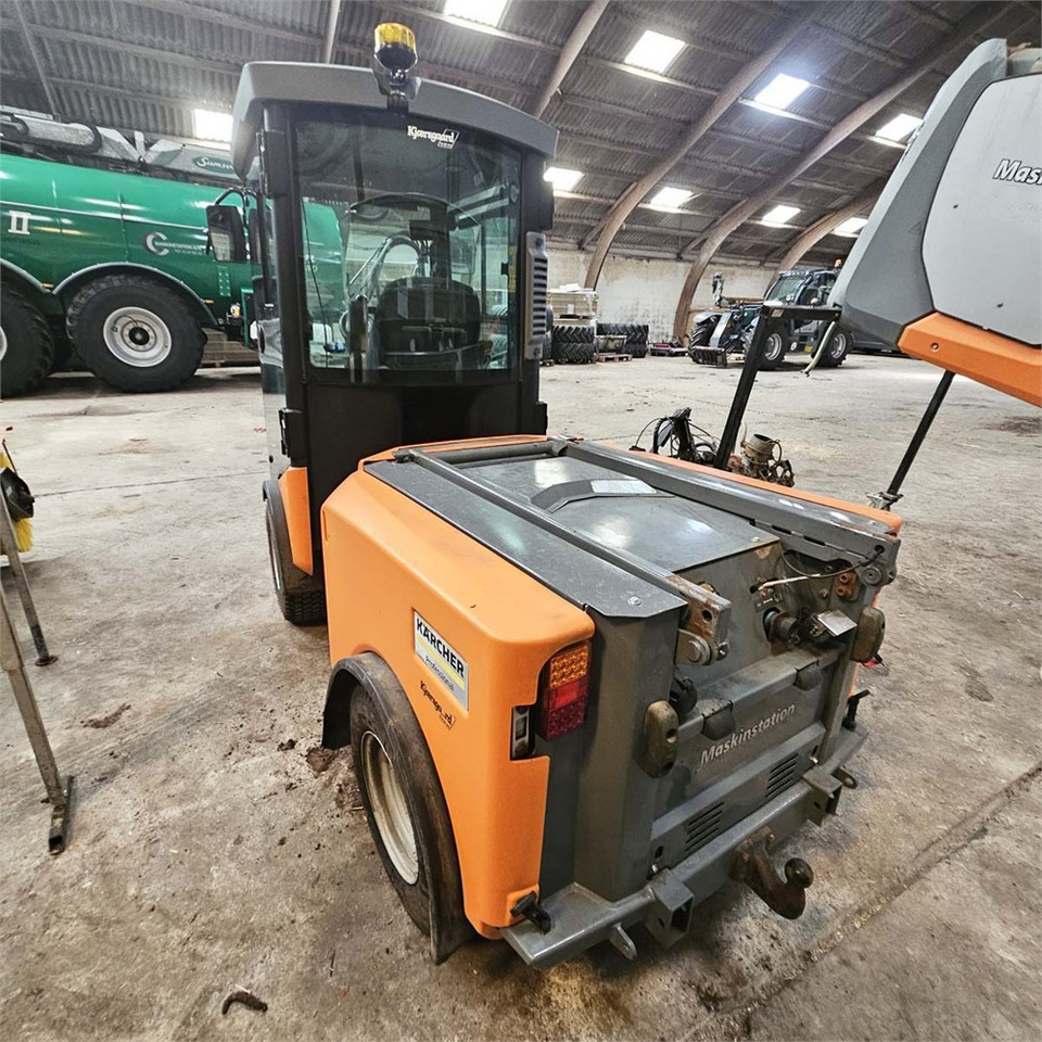 Kärcher PF-C MIC42 - Utility/ Specialfordon: bild 5 Kärcher PF-C MIC42 - Utility/ Specialfordon: bild 5