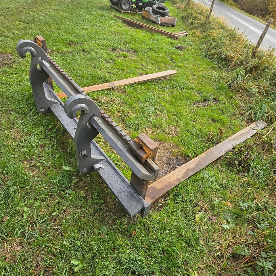 Volvo 83771 - Gafflar: bild 5 Volvo 83771 - Gafflar: bild 5