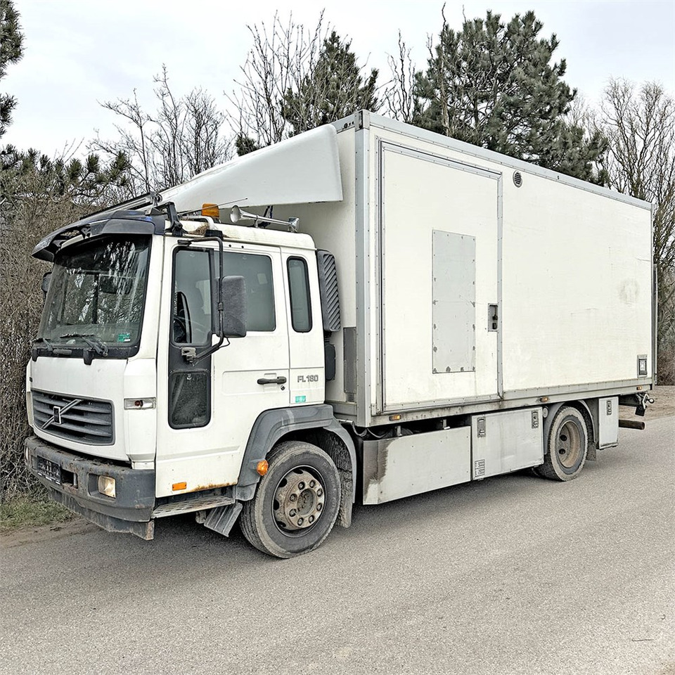 Lastbil med skåp Volvo F180 FL 9L: bild 1
