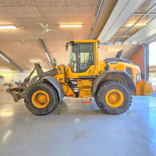 Volvo L90 H - Hjullastare: bild 2 Volvo L90 H - Hjullastare: bild 2