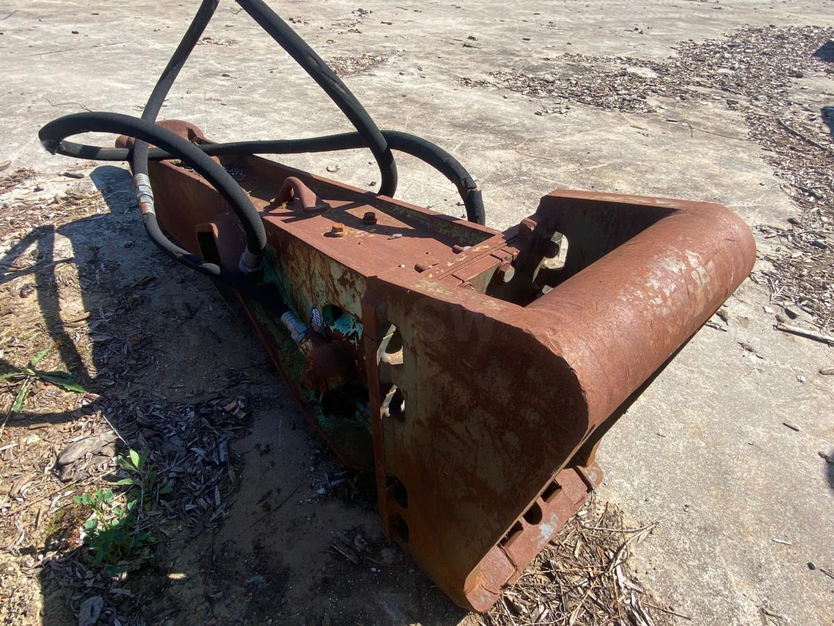 MONTABERT BRV - Hydraulisk hammare: bild 4 MONTABERT BRV - Hydraulisk hammare: bild 4