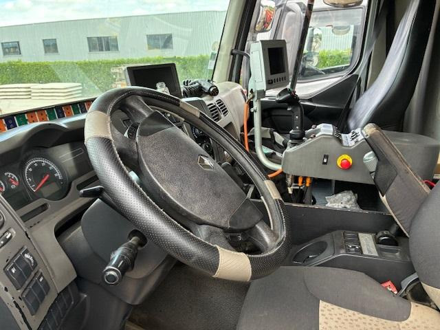 Renault GRAVILLONNEUSE RGS - Bitumenspridare: bild 5 Renault GRAVILLONNEUSE RGS - Bitumenspridare: bild 5