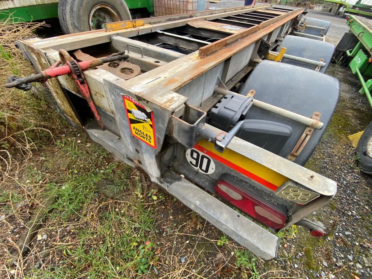 Samro 3 ESSIEUX - Containersläp/ Växelflaksläp: bild 4 Samro 3 ESSIEUX - Containersläp/ Växelflaksläp: bild 4