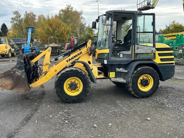 Yanmar V 80 - Hjullastare: bild 1 Yanmar V 80 - Hjullastare: bild 1