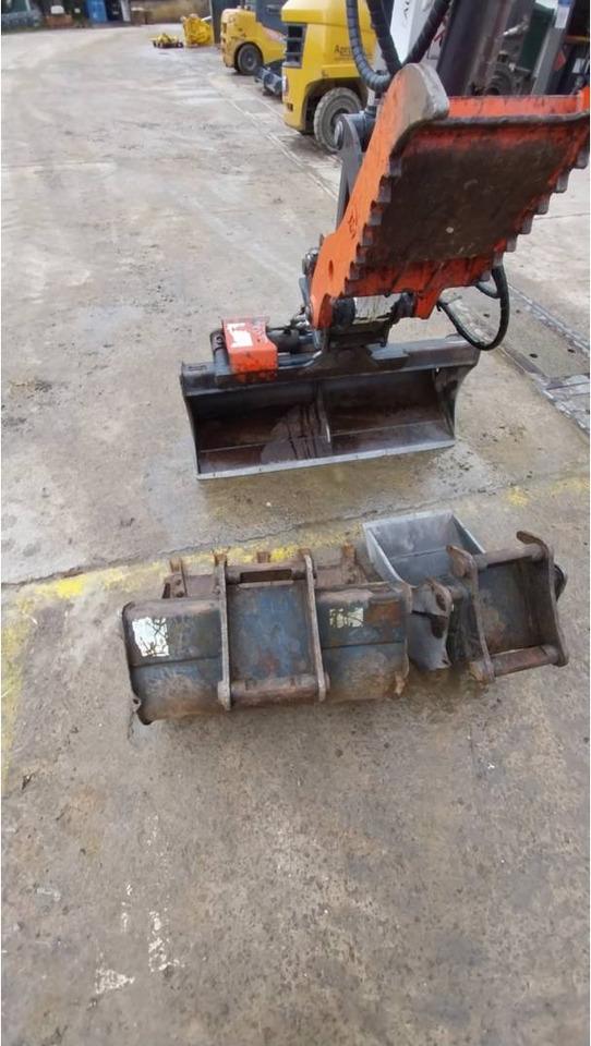 Leasa BOBCAT E27 BOBCAT E27: bild 15 Leasa BOBCAT E27 BOBCAT E27: bild 15