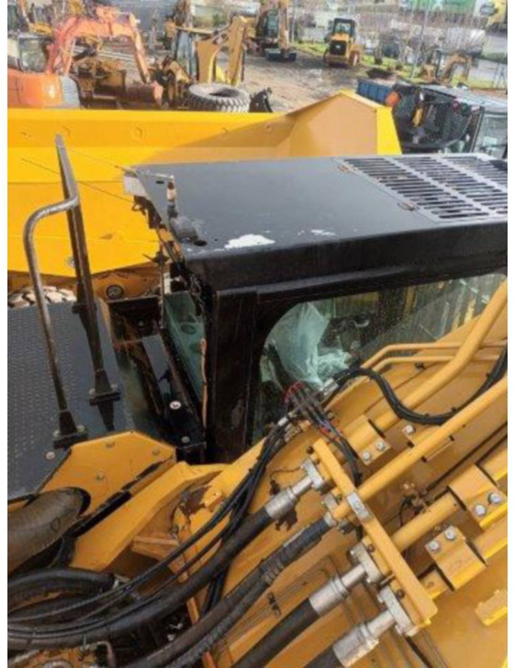 Bandgrävare CAT 374F: bild 19