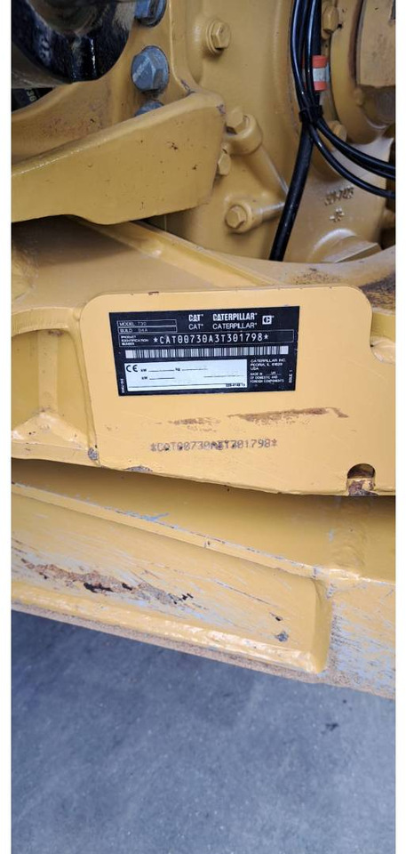 Ramstyrd dumper CAT 730: bild 6