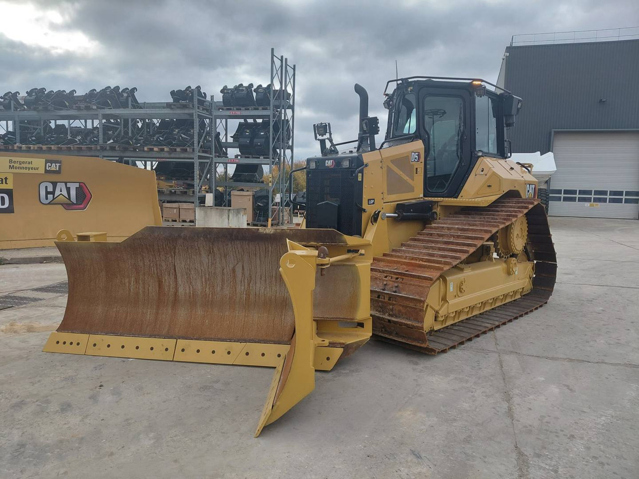CAT D5 - Bulldozer: bild 2 CAT D5 - Bulldozer: bild 2