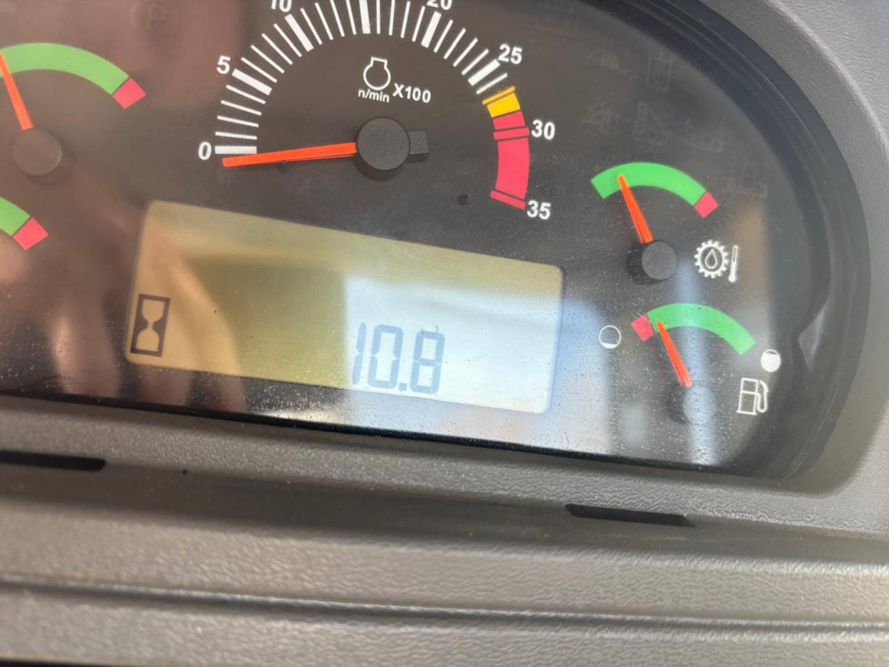 CAT D8T - Bulldozer: bild 5 CAT D8T - Bulldozer: bild 5