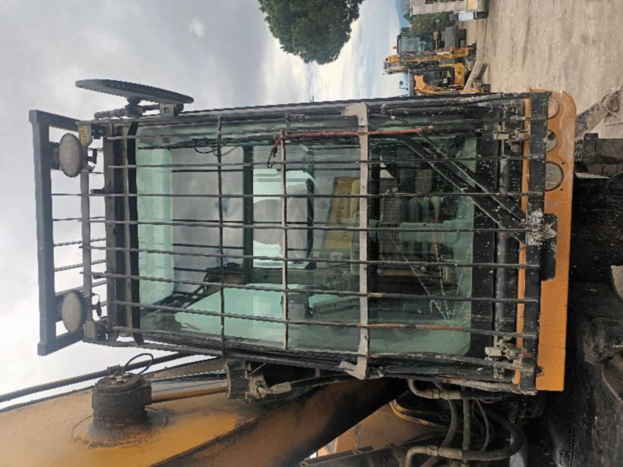 CAT MH3022-1 - Grävmaskin på däck: bild 3 CAT MH3022-1 - Grävmaskin på däck: bild 3