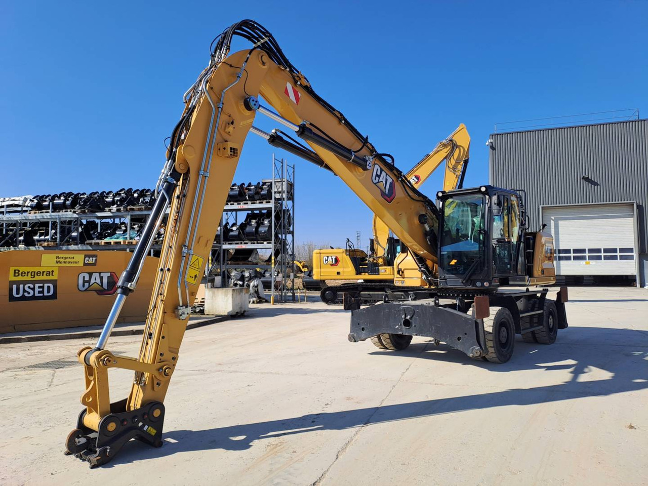 CAT MH3024 - Grävmaskin på däck: bild 3 CAT MH3024 - Grävmaskin på däck: bild 3