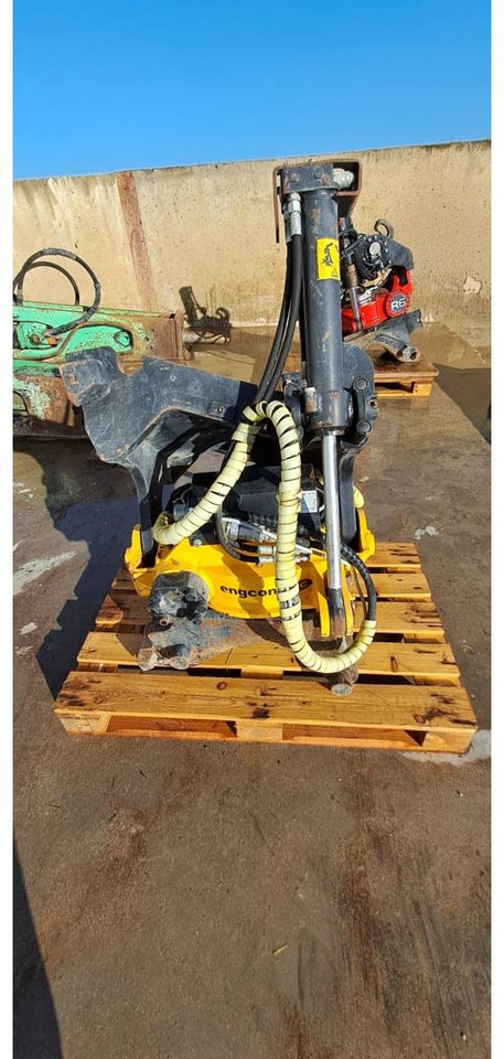 ENGCON EC15/CW30S/ENGCON - Tiltrotator: bild 1 ENGCON EC15/CW30S/ENGCON - Tiltrotator: bild 1