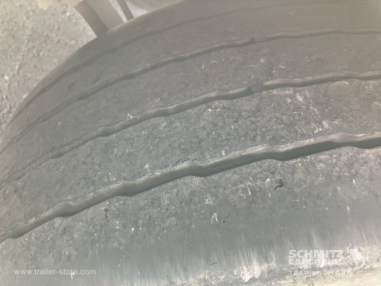 SCHMITZ Semiremolque Frigo Standard Double deck - Isotermiska semitrailer: bild 5 SCHMITZ Semiremolque Frigo Standard Double deck - Isotermiska semitrailer: bild 5